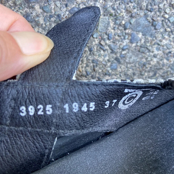 Wolky womens  Jewel Heeled Leather Mary Jane Sandals Sz 37 - Picture 9 of 9